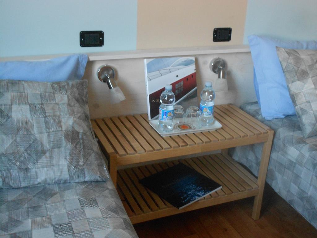 B&B Della Spiga Corsico Habitación foto